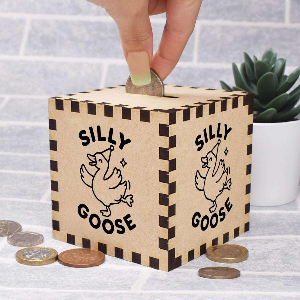'Silly Goose' Money Box/Piggy Bank (MB00114512)